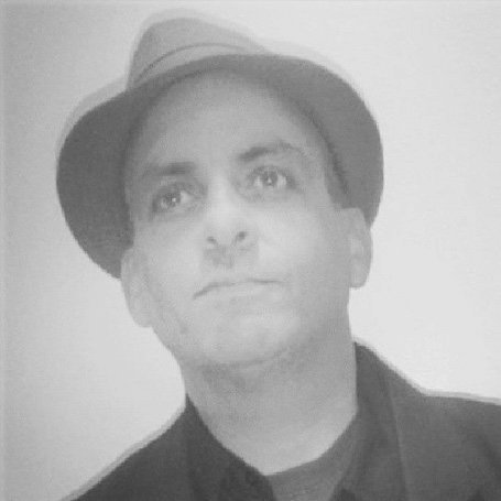 Portrait of Solomon Obadia, web designer and graphic designer in Toronto